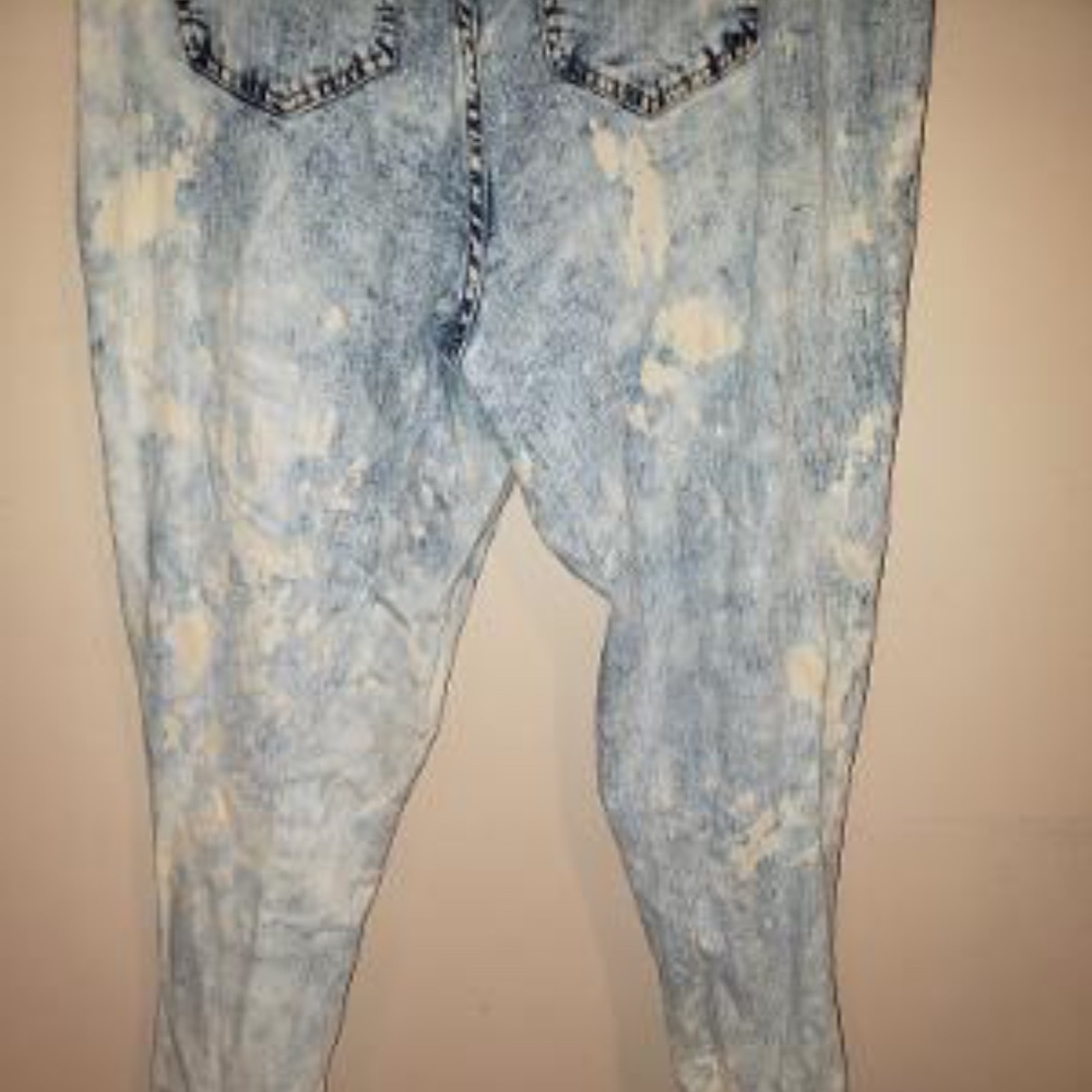 Jeans - Picture 4 of 4